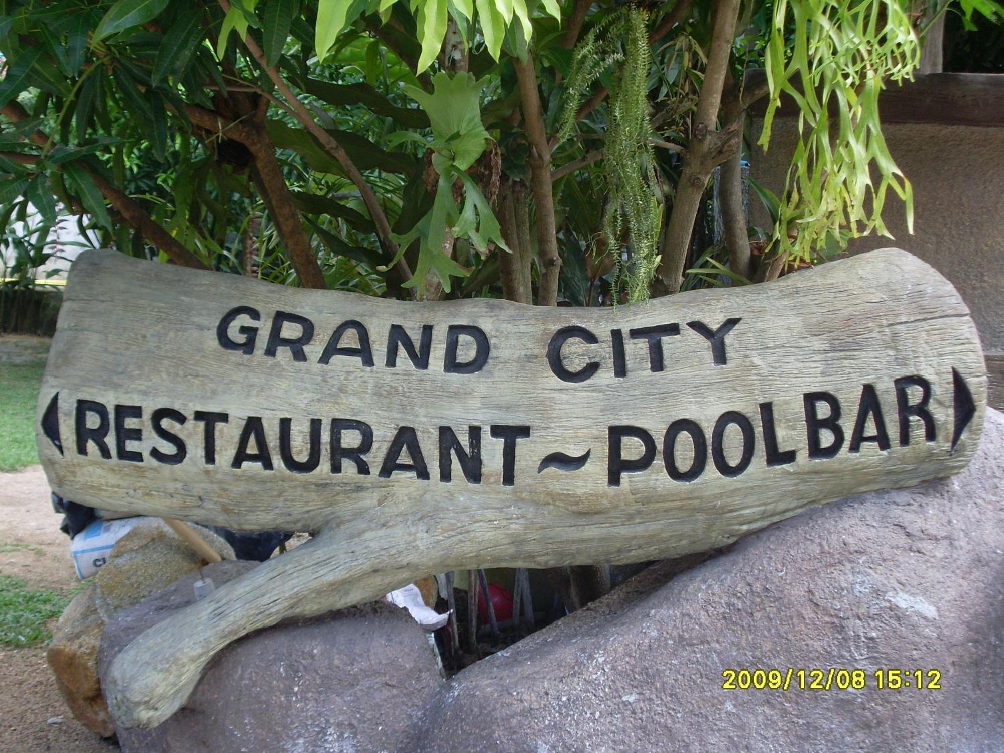 Khaolak Grand City Khao Lak Exterior photo
