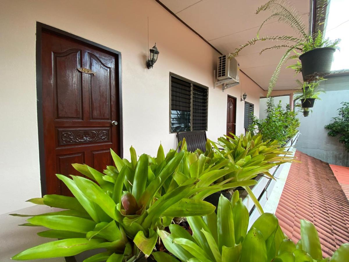Khaolak Grand City Khao Lak Exterior photo